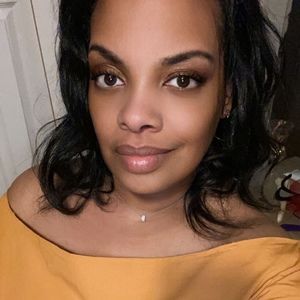 Meet your Posher, Lakesha